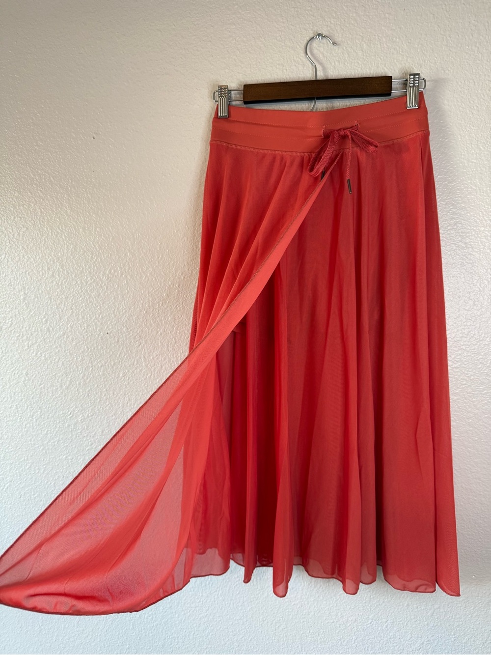Halara High Waisted Drawstring Mesh 2-in-1 Midi Skirt Apricot Brandy S